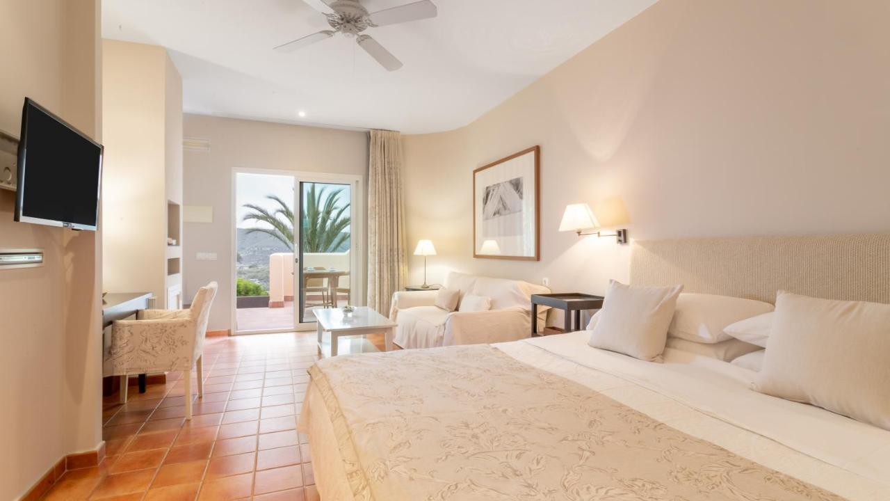 Real Agua Amarga La Joya - Adults Only Hotel ภายนอก รูปภาพ